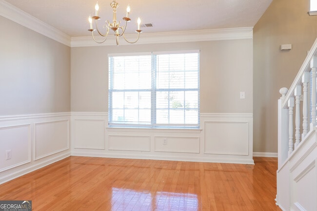 Building Photo - 250 Shadowbrooke Dr