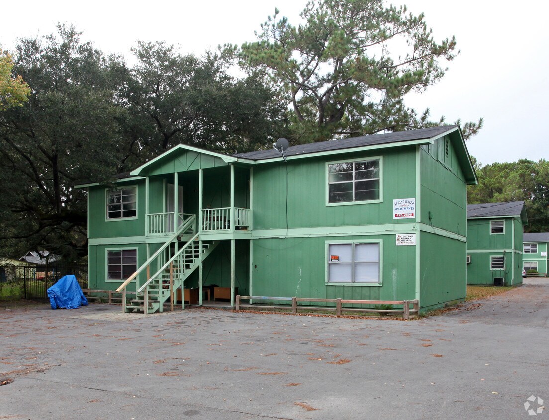 Foto principal - 6421 Springwater St