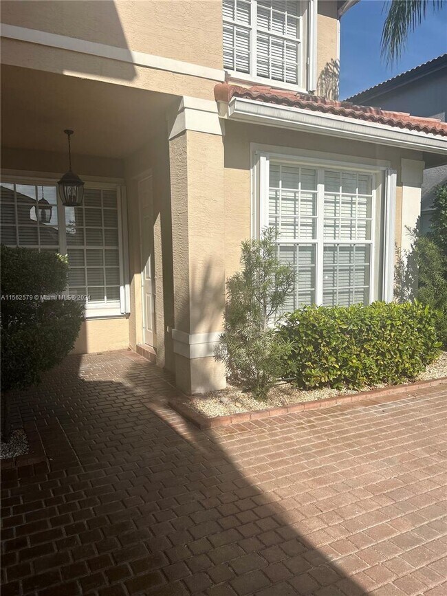 Foto del edificio - 4546 SW 179th Way