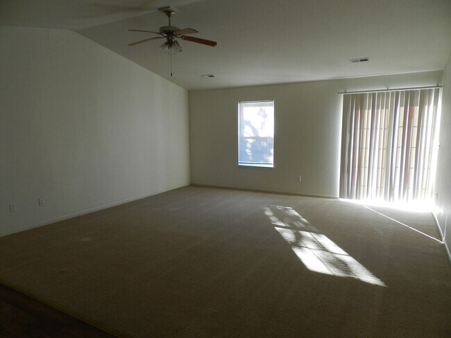 Building Photo - 21083 Harbor Ln