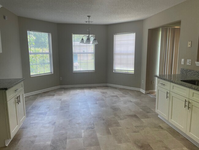 Foto del edificio - 6350 Klondike River Rd