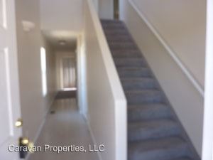 Building Photo - 5603-5615 Towson View