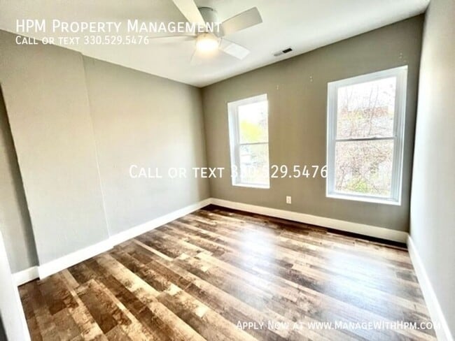 Building Photo - 2179 W 11th St