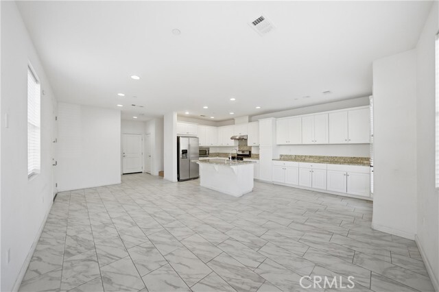 Building Photo - 2830 E Via Fiano