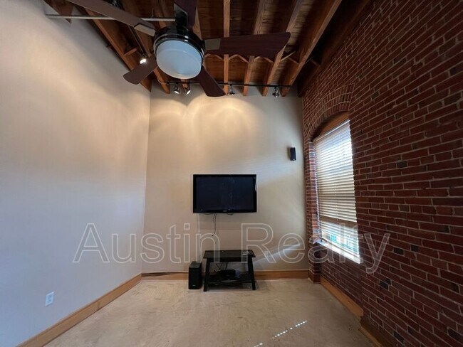 Foto del edificio - 1004 Spruce St