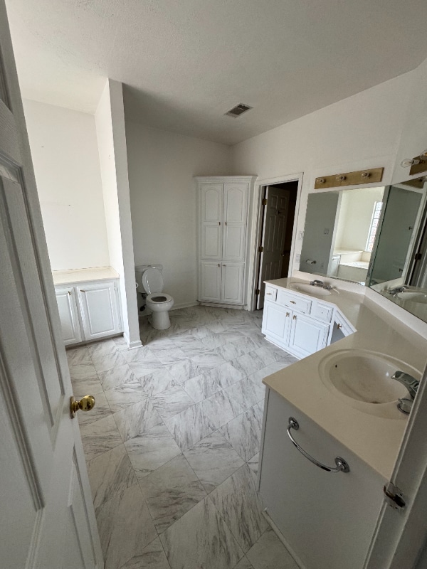 Building Photo - 3040 Sassy Rd