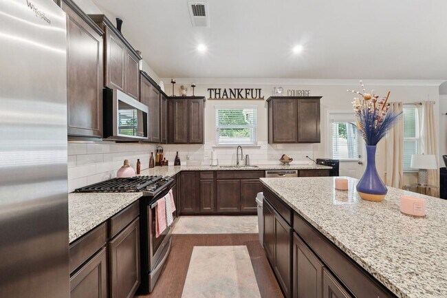 Foto del edificio - 3494 Pratt Way