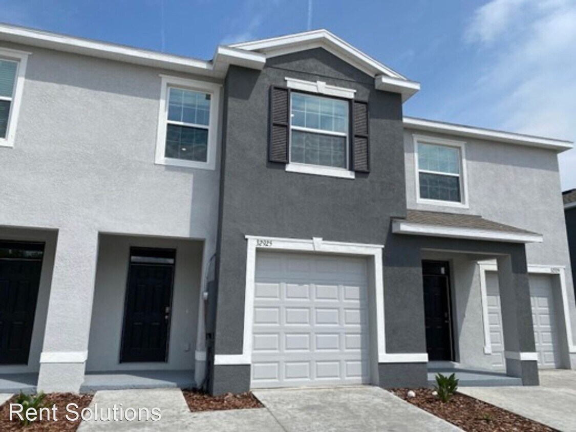 Primary Photo - 3 br, 2.5 bath House - 32925 Pez Landing