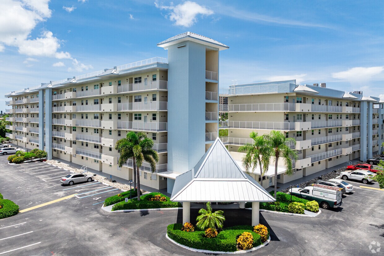129 S Collier Blvd - Sands of Marco