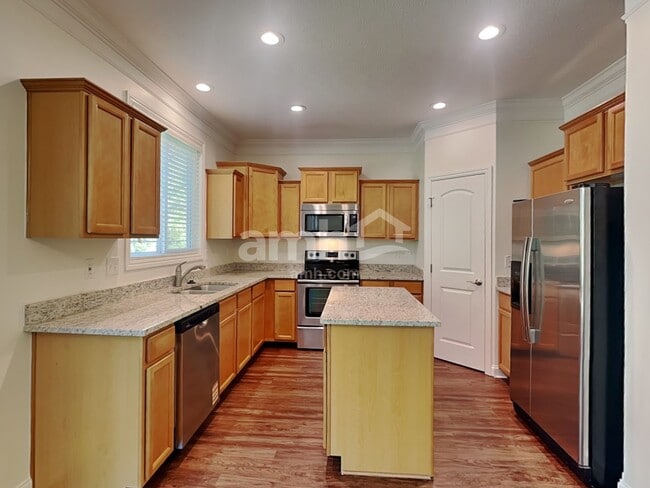 Building Photo - 7170 Calusa Drive