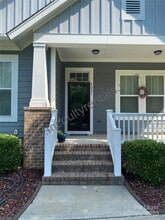 Building Photo - 4221 Courtly Ln
