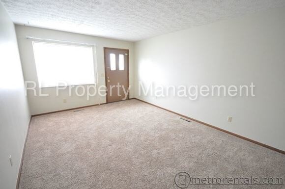 Building Photo - 8183 Goldsmith Dr