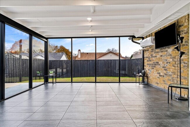 Foto del edificio - 1208 Kesser Dr