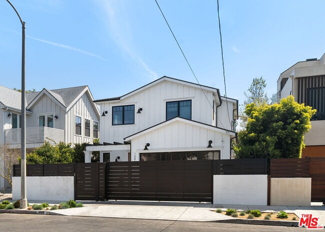 Building Photo - 1086 Marco Pl
