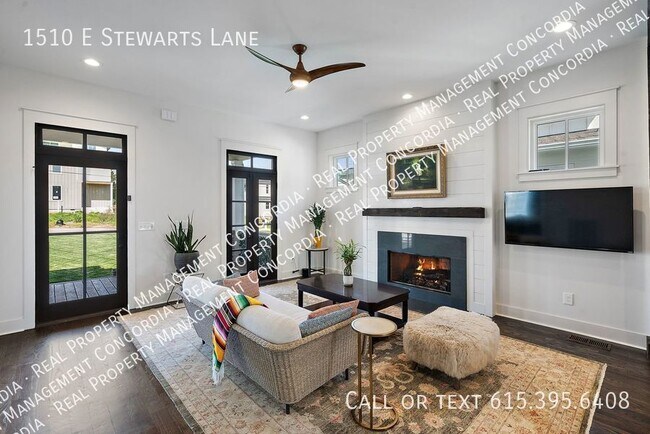 Building Photo - Gorgeous Modern Farmhouse inside City Limits