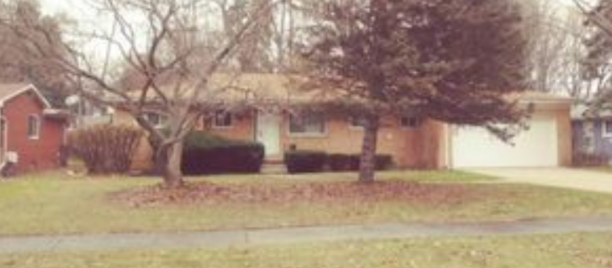 Fully furnished all utilities appliances include - 18516 Saratoga Blvd