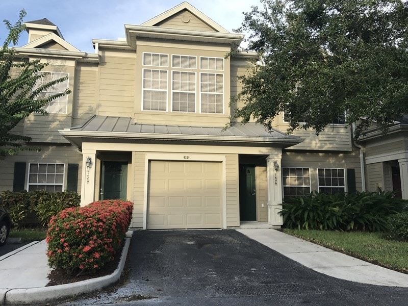 Primary Photo - 7606 Plantation Cir
