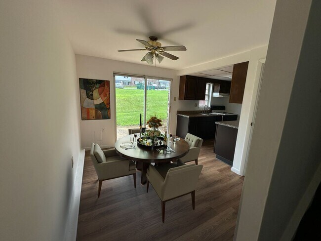 Foto del edificio - 170 Ashford Dr