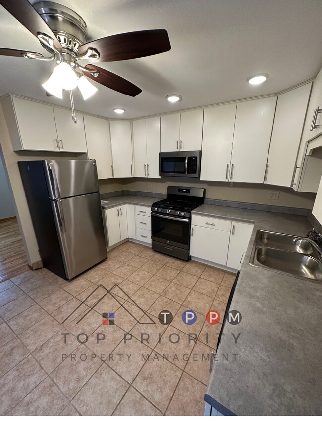 Foto del edificio - 2 Bedroom | 1 Bathroom Single-Family House...
