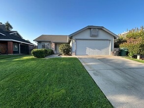Building Photo - 8404 Tawny Ct