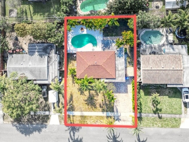 Photo - 1101 SW 1st Ave House