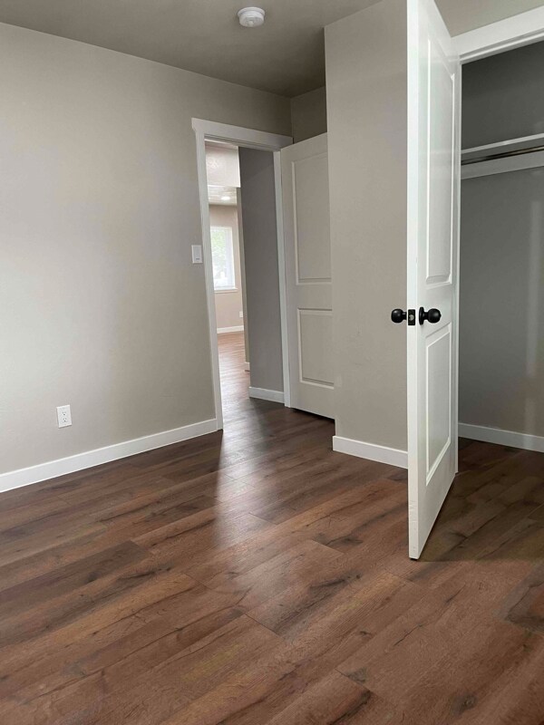 Foto del edificio - 3500 W 4th St