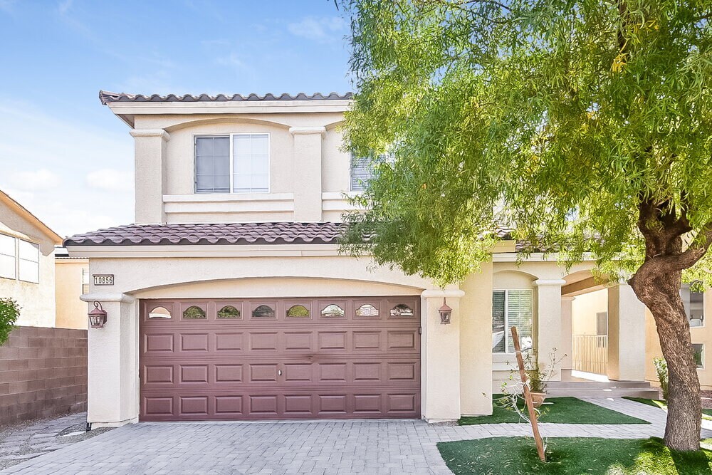 Foto principal - 10856 Carberry Hill St