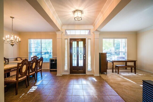 Foto del edificio - 1530 Fairview Dr