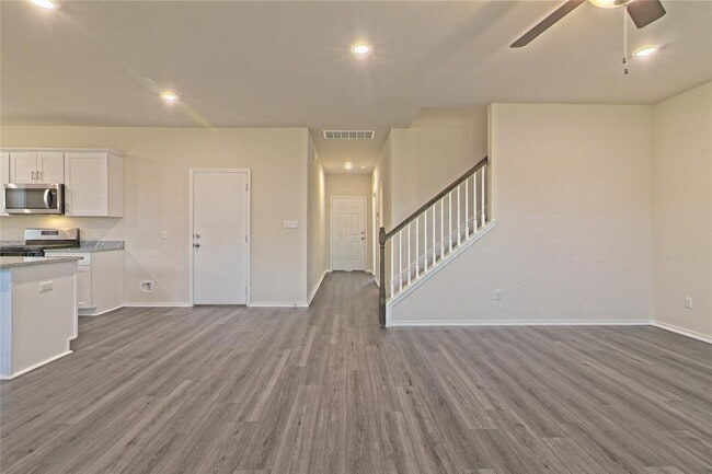 Foto del edificio - 105 Bird Cherry Wy