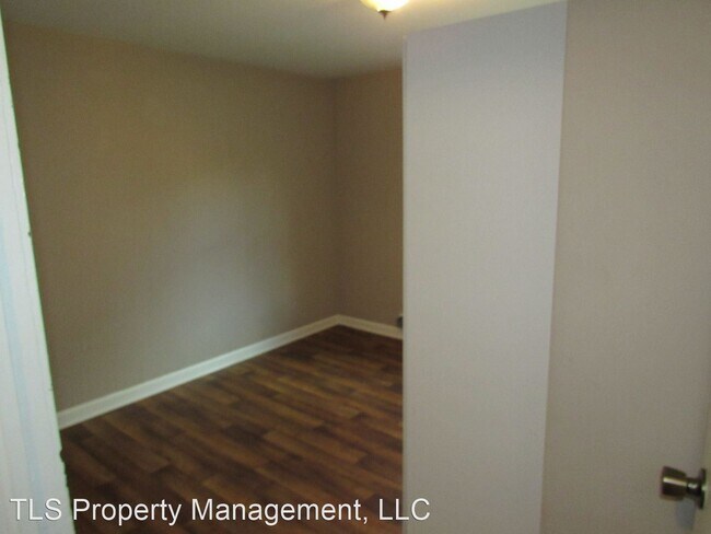 Building Photo - 2 br, 1 bath House - 8410 County Rd 636 1