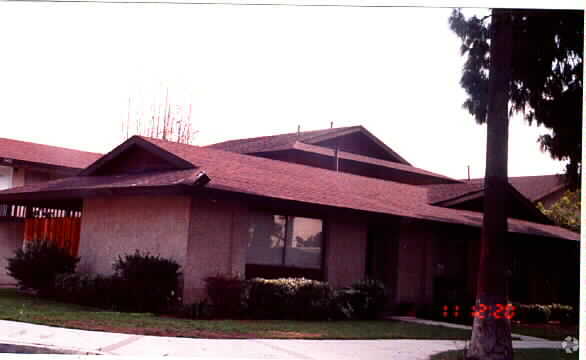 Foto principal - 339 S Maple Ave