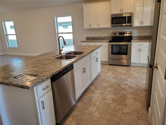 Building Photo - 1138 Berry Ln