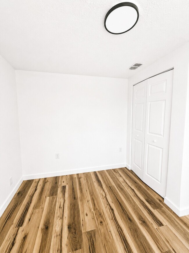 Foto del edificio - 439 N 28th St