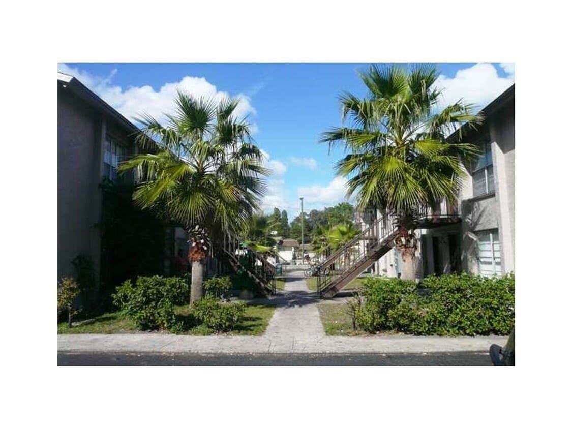 Primary Photo - Baywatch Apartments- Five Minutes Driving ...