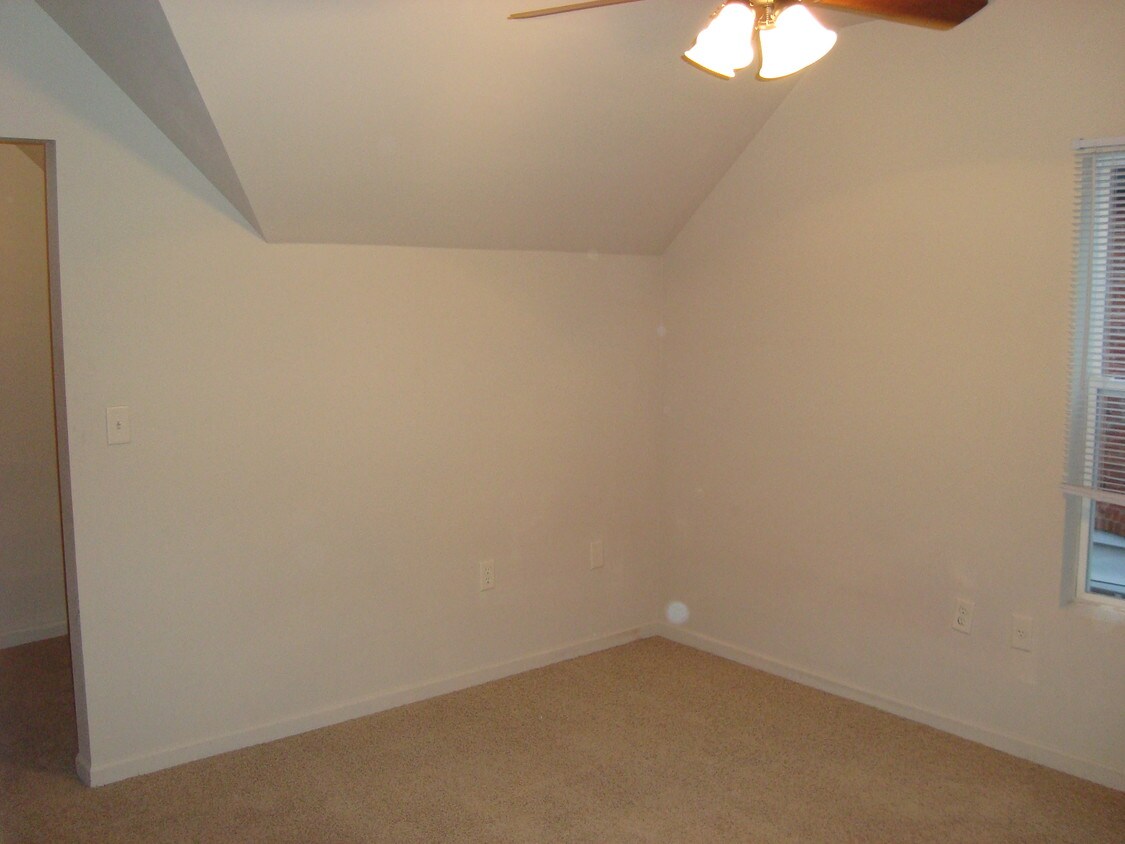 Bedroom 1 - 1016 9th St S