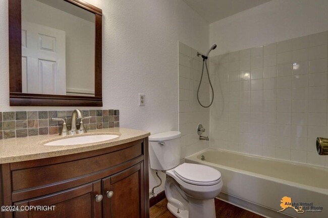 Building Photo - 3721 Gardner St