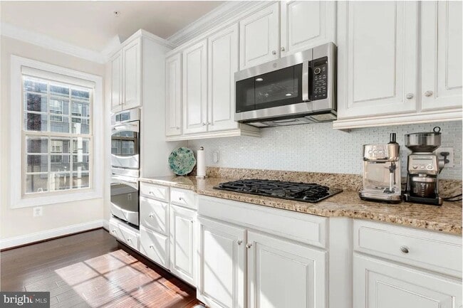 Building Photo - 622 Sprintsail Way