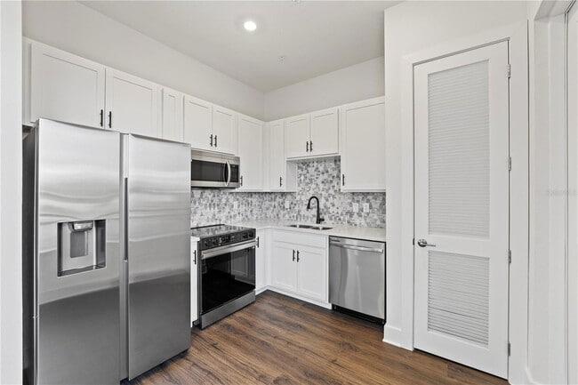 Photo - 850 TETBURY Lp Apartment