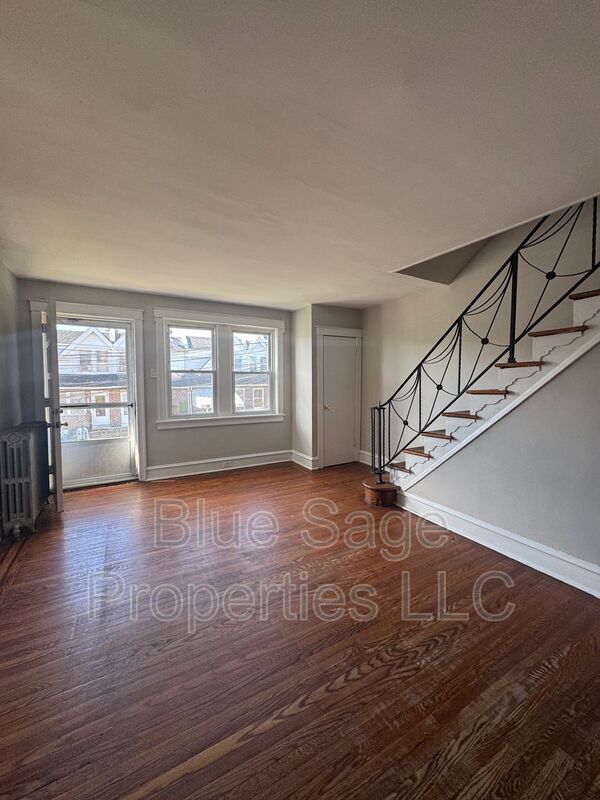 Foto del edificio - 7107 Stockley Ave