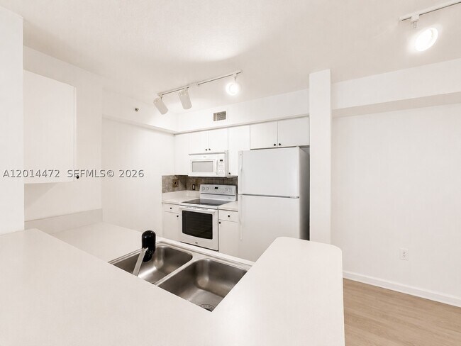 Foto del edificio - 15410 SW 284th St