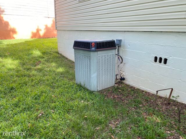 Foto del edificio - 2 br, 1 bath House - 2436 Powderly Avenue ...
