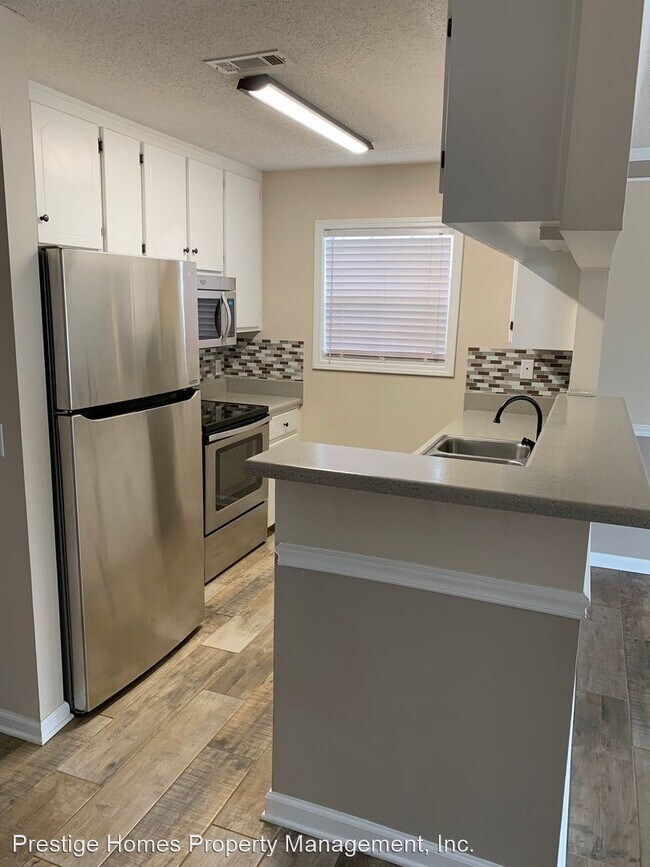 Foto del edificio - 3 br, 2.5 bath House - 170 N. Springview