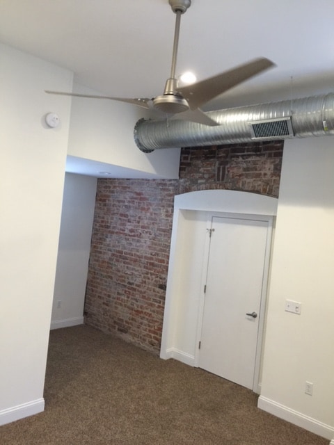 Building Photo - 130 Cherokee St