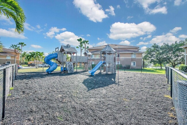 Building Photo - 3738 NW Mediterranean Ln