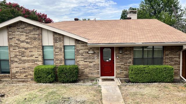 Building Photo - 749 Walnut Dr