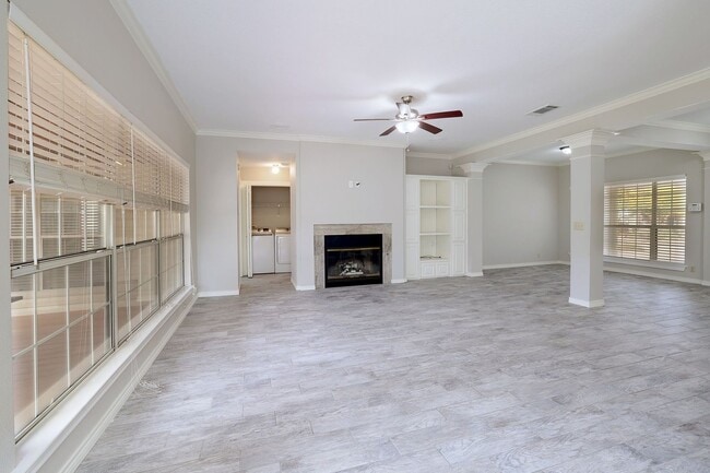 Building Photo - Picturesque 3/2 one Story Cedar Park home across from CPHS