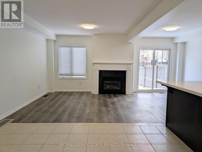 Building Photo - 175 Penny Ln