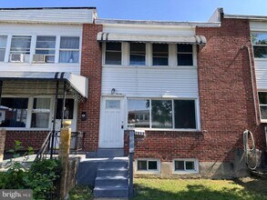 Building Photo - 7939 Gough St
