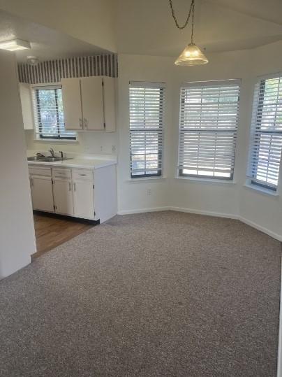 Foto del edificio - 728 W San Antonio St