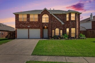 Building Photo - 5506 San Marino Dr